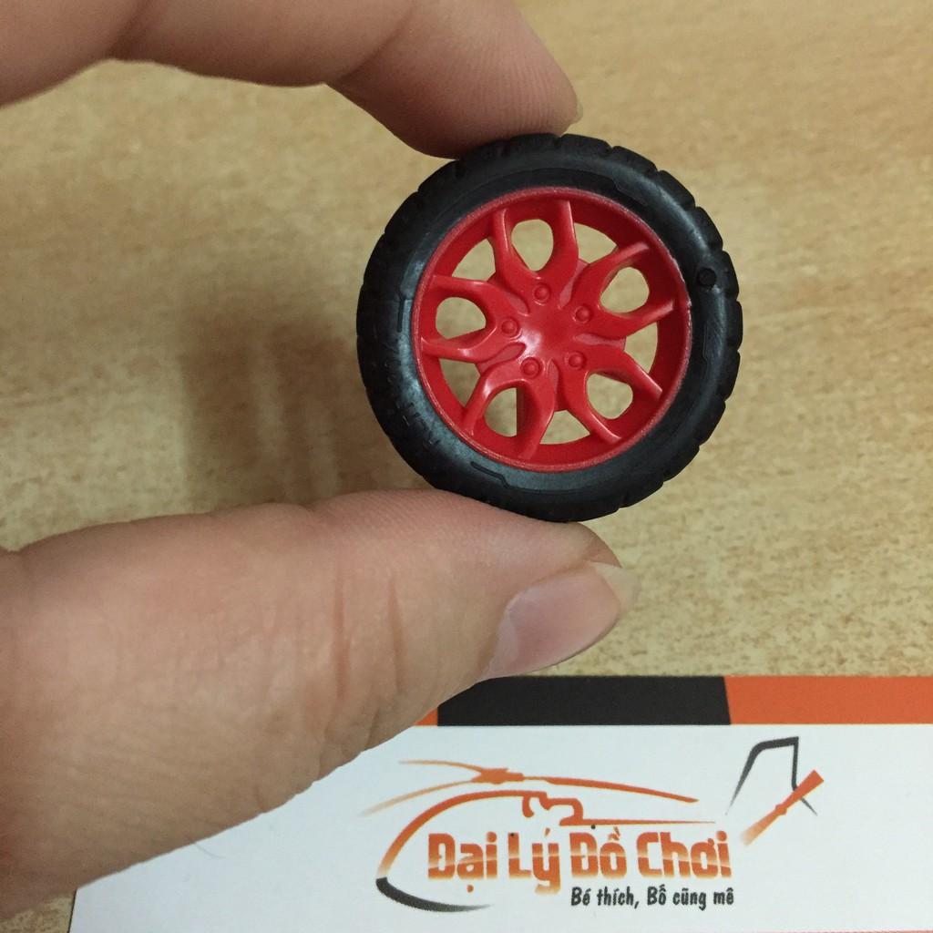 Mô hình bánh xe nhựa cao su lỗ trục 2mm, đường kính 30mm, cao 10.5mm