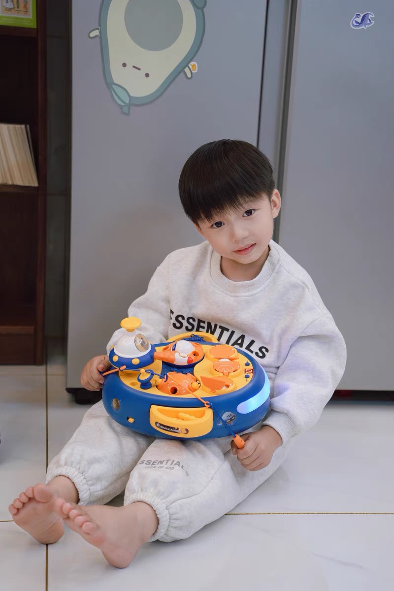 Đồ chơi câu cá đập chuột thế hệ mới chiến hạm vũ trụ có hiệu ứng đèn nhac, đếm thời gian tính điểm đa chức năng cho bé