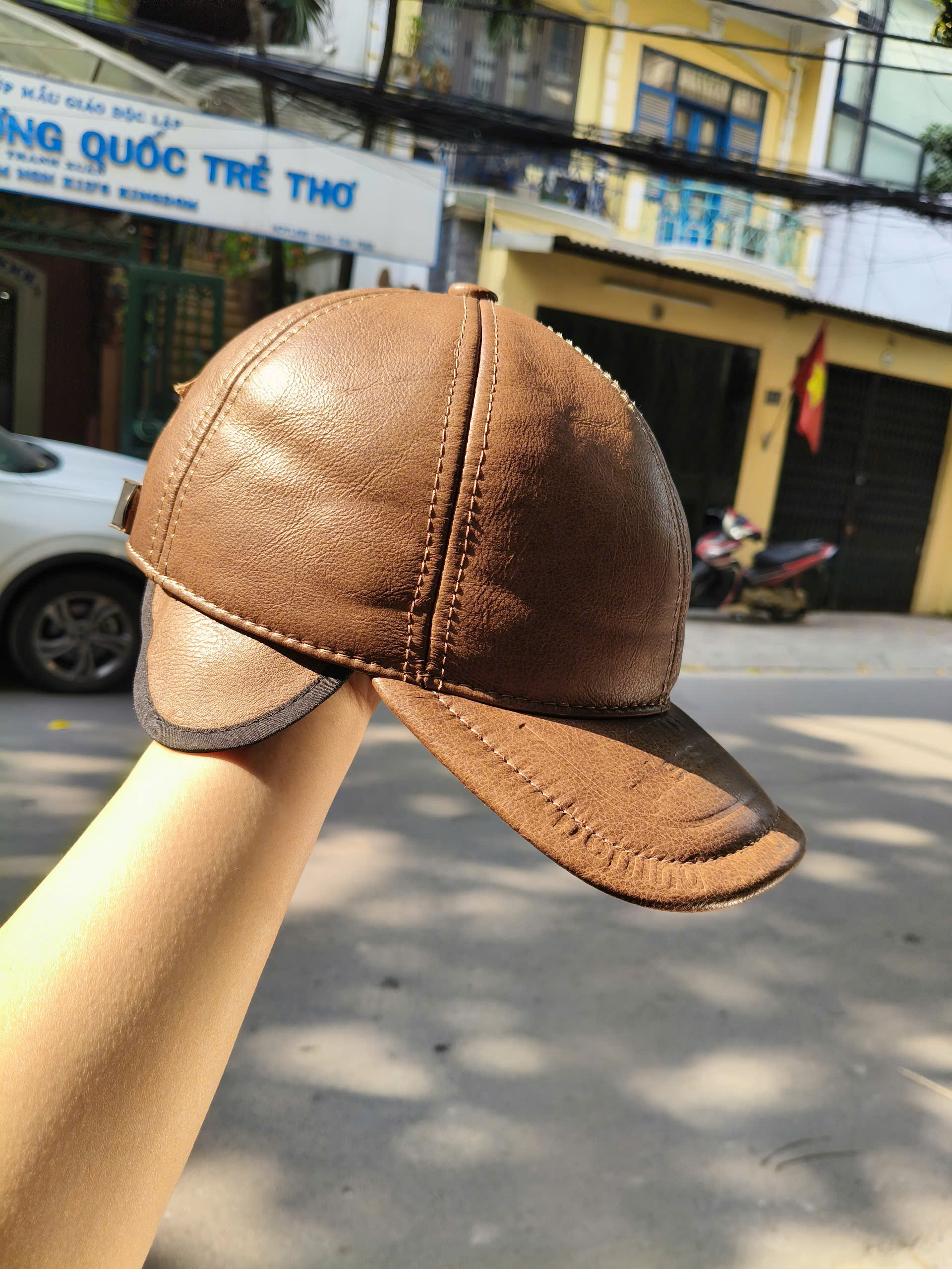 Mũ/ Nón lưỡi trai nam da bò cao cấp BHY2103 phom cứng rộng, có che tai. Nón da thu đông
