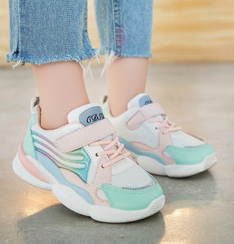 Giày thể thao sneaker bé gái 3 đến 13 tuổi siêu nhẹ - TG088