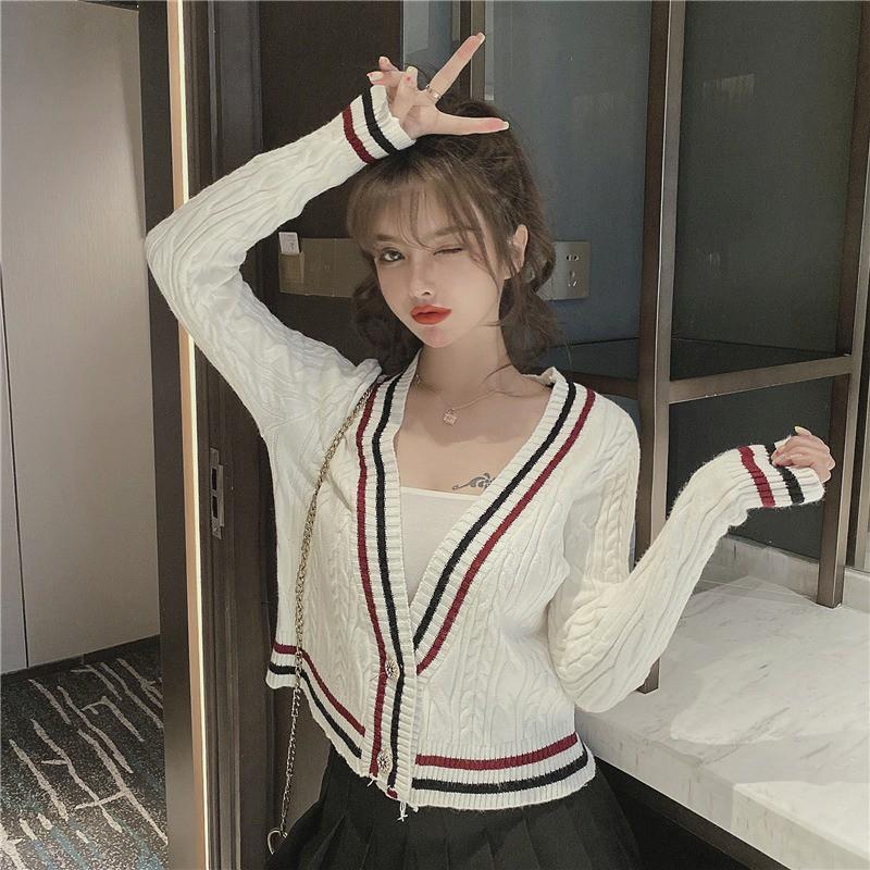 Áo cardigan dáng ngắn len mịn The24evre