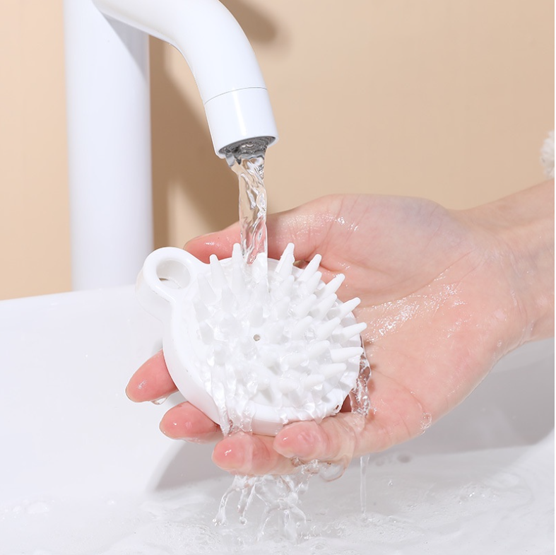 Lược gội đầu Nhật Bản bằng silicone mát xa da đầu giảm rụng kích thích mọc tóc, làm sạch da đầu GD728-LuocMuji