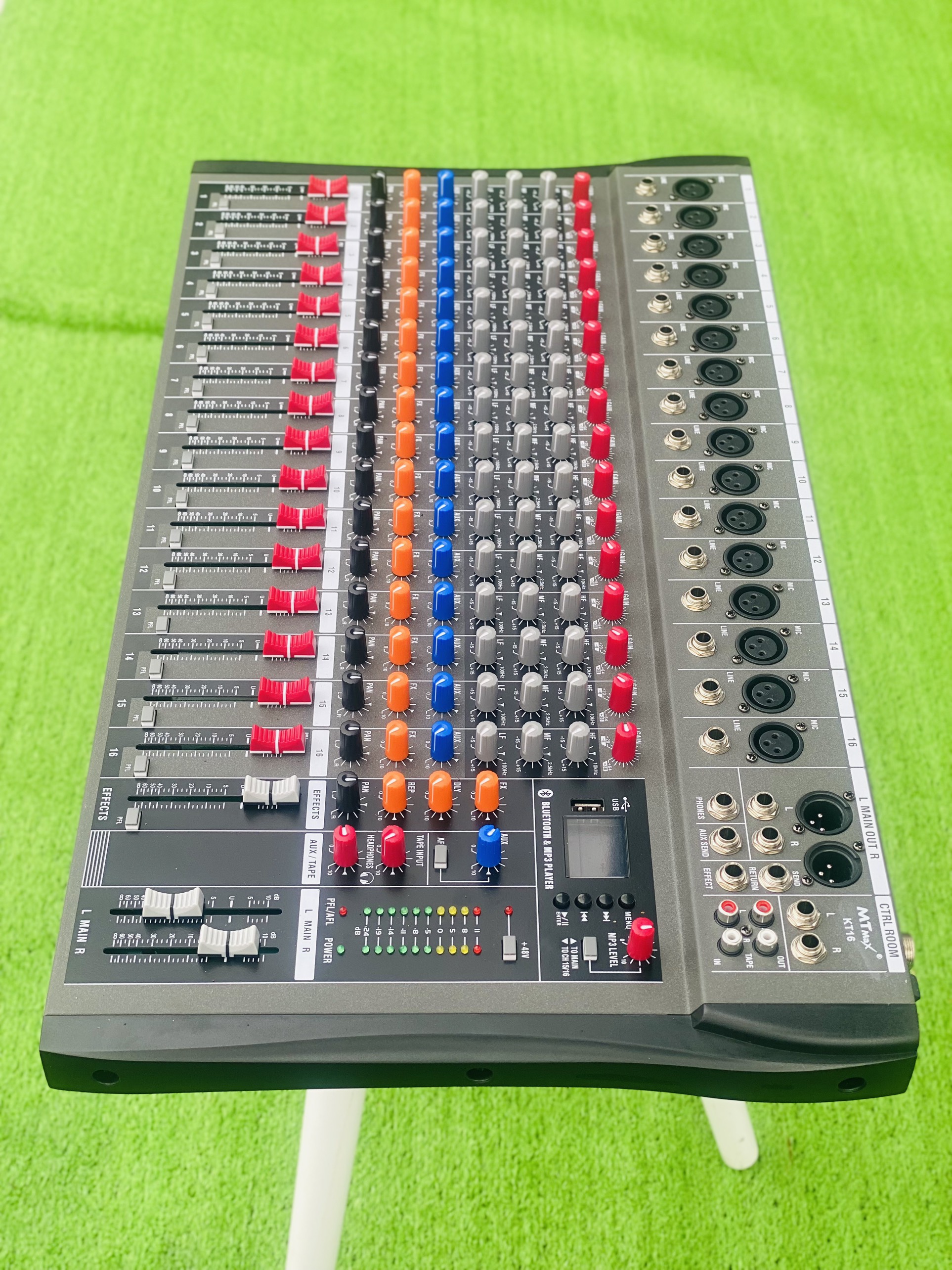 [ƯU ĐÃI CỰC LỚN - TẶNG NGAY DÂY CANON RA HOA SEN] Mixer MTMAX KT16 Cao Cấp Với 16 Đường Line Chuyên Nâng Cấp Loa Kéo, Dàn Karaoke, Sân Khấu, Hội Nghị, Bữa Tiệc, Hàng Chính Hãng