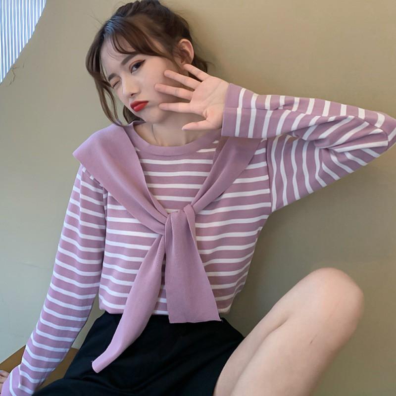Áo thun dài tay dáng rộng in kẻ sọc phối khăn choàng thời trang Hàn Quốc cho nữ