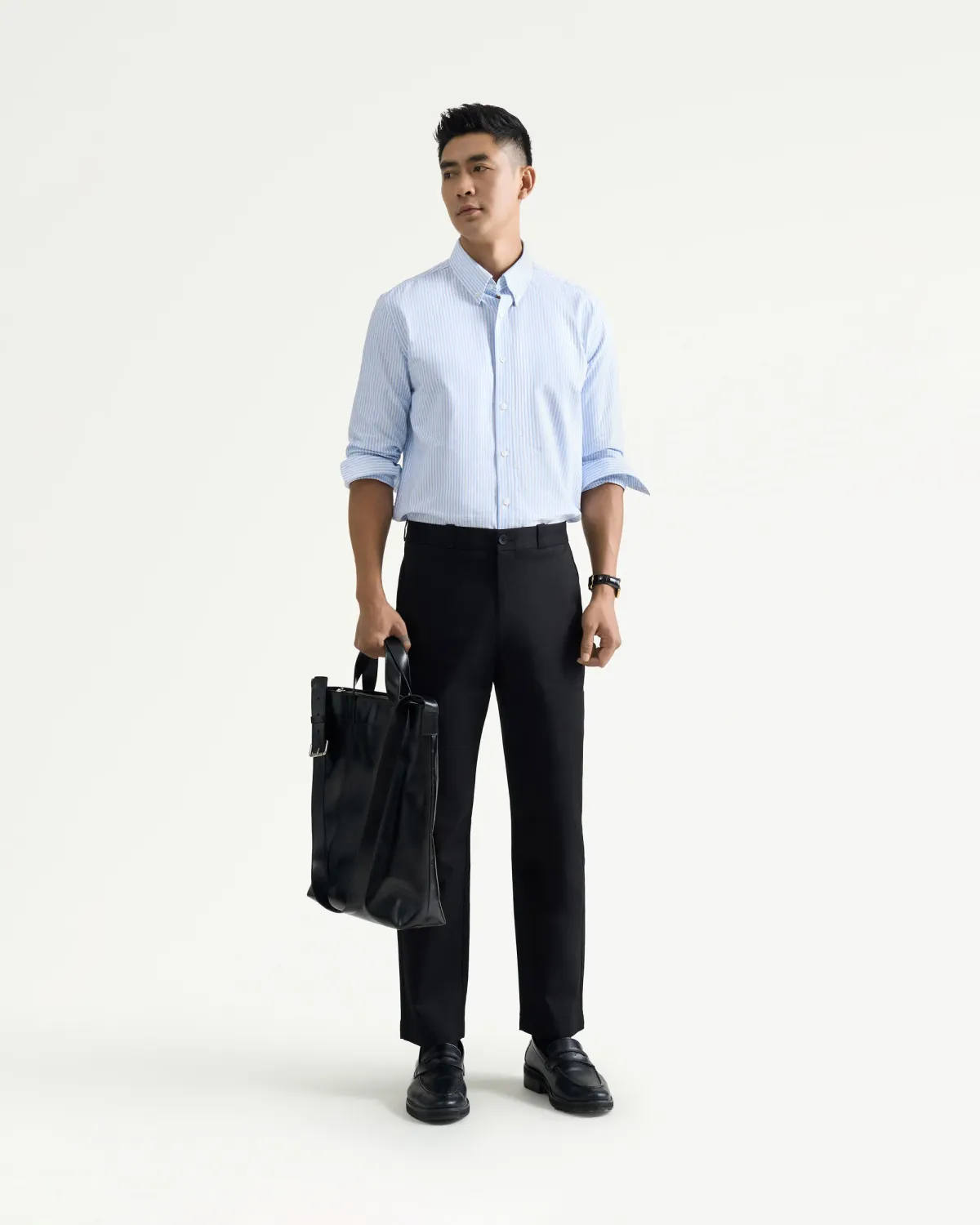 Quần kaki nam màu đen form slimcrop - RT 10S25PCA017 | ROUTINE CÀ MAU