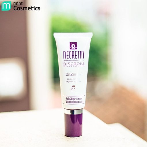 Kem chống nắng Neoretin Discrom Control Gel Cream SPF 50 (30ml) dành cho da lão hóa, nhạy cảm