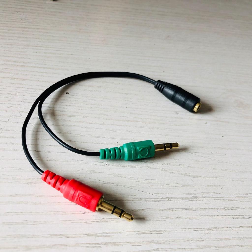 Cáp Gộp và chia Audio Và Mic 3.5MM 18cm