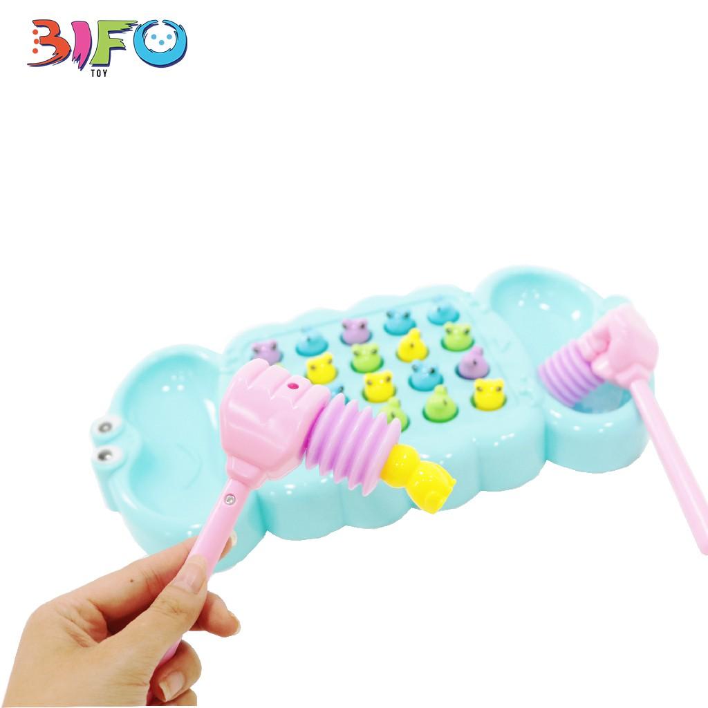 Đồ chơi bắt ếch giúp trẻ phản xạ nhanh kích thích trí não