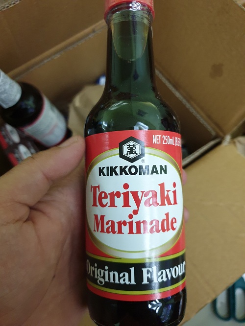 Sốt Tẩm Ướp Truyền Thống Teriyaki Kikkoman (250ml)