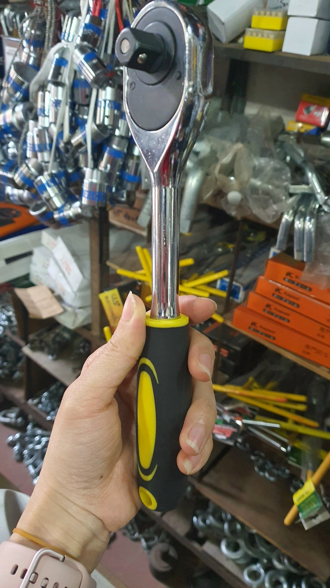 Tay Vặn Khẩu Tự Động 1/2