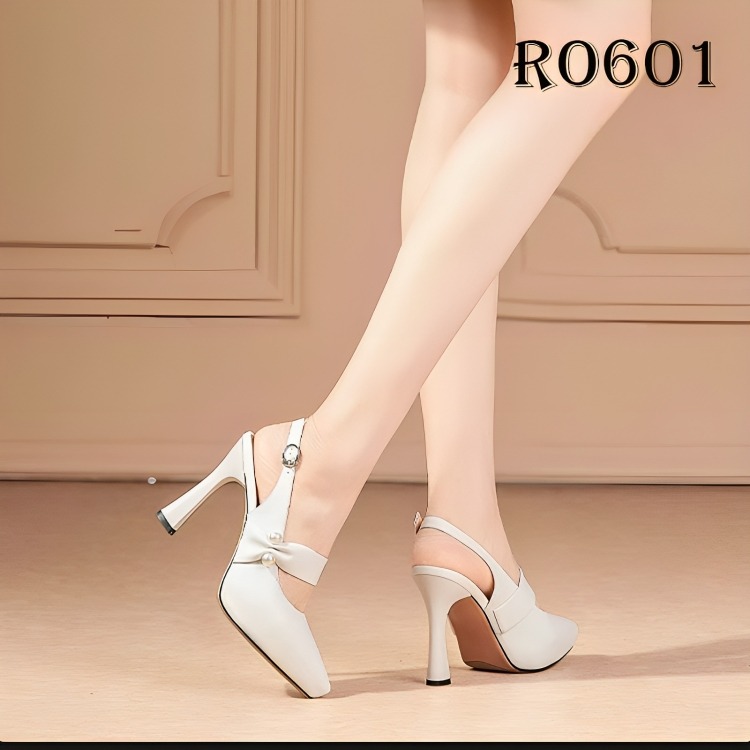 Giày sandal nữ cao gót 9 phân hàng hiệu rosata đẹp hai màu đen trắng ro601
