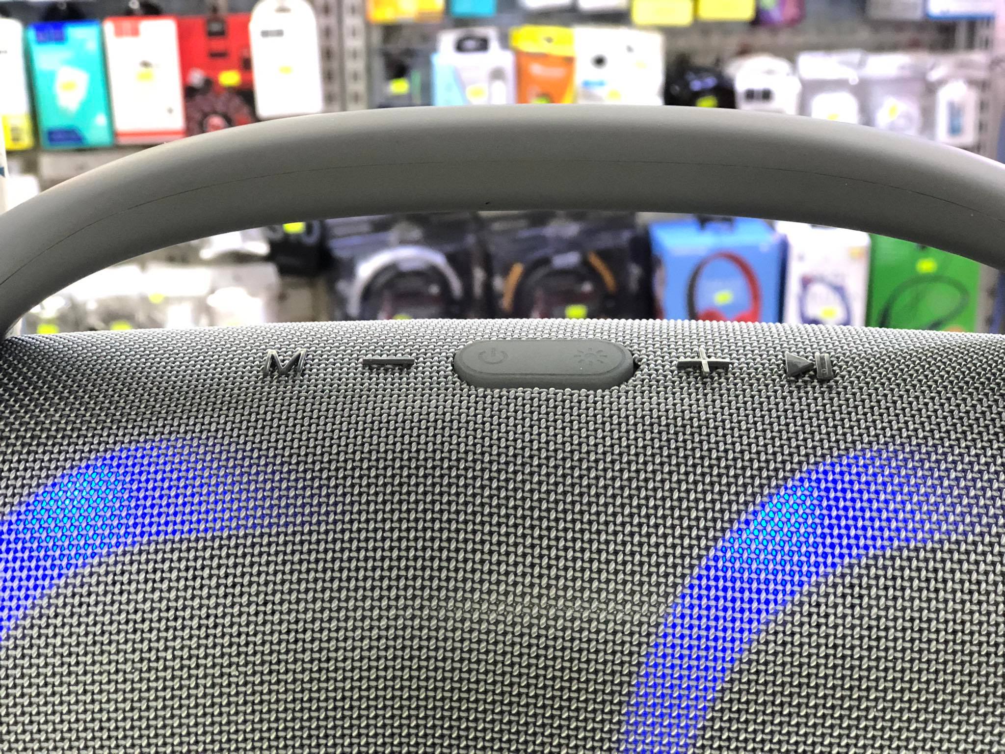 LOA BLUETOOTH BOOMBOX X2 CÓ LED - ÂM THANH HAY, BASS MẠNH MẼ -XÁCH TAY TIỆN LỢI