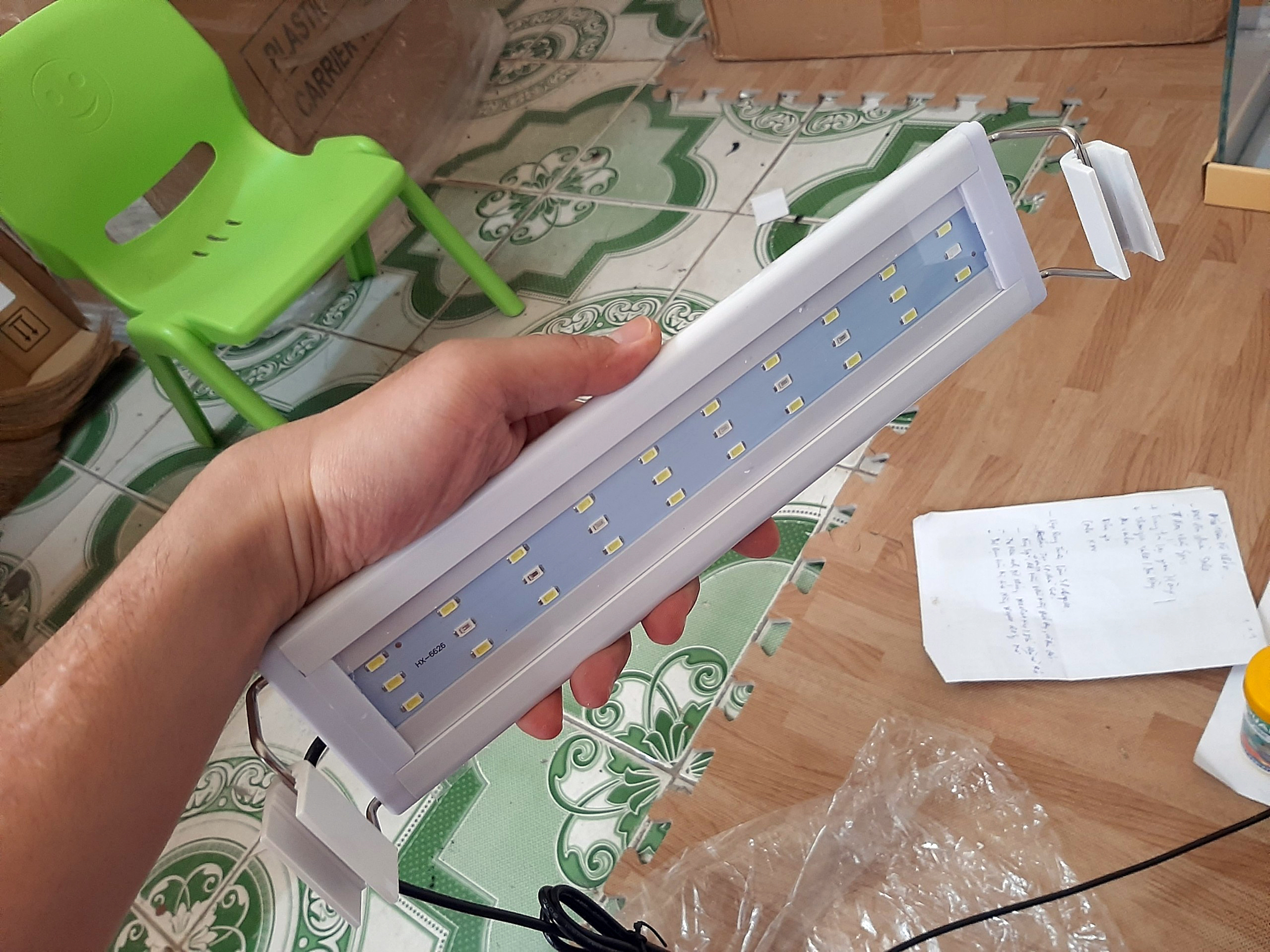 Đèn led 3 màu thủy sinh, đèn led bể cá mini, đèn hồ cá, A30 cho bể dài từ 30-40 cm