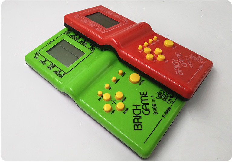 Máy game huyền thoại cầm tay Brick Game - màu giao ngẫu nhiên