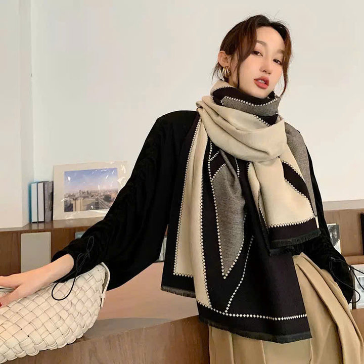 KHĂN CHOÀNG LỤA DÁNG DÀI CỰC SANG PHONG CÁCH TÂY ÂU SANG XỊN MỊN