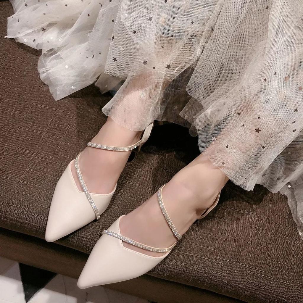 Giày cao gót mũi nhọn đính đá thời trang mùa xuân mới 2021