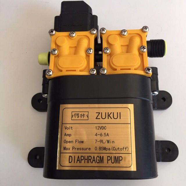 Bơm đôi mini ZUKUI 12V Sự dụng động cơ kép giúp tăng áp lực nước, ứng dụng làm máy xịt rửa xe, tưới cây, tưới lan...