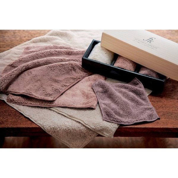 Set 01 chiếc khăn tắm &amp; 02 khăn mặt, chất cotton mềm mại, êm ái, thấm hút mồ hôi tốt, thông thoáng, chống mài mòn hiệu quả - nội địa Nhật Bản