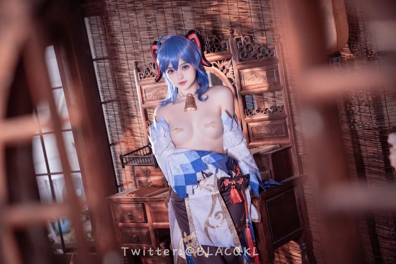 hình cosplay chapter 175 56