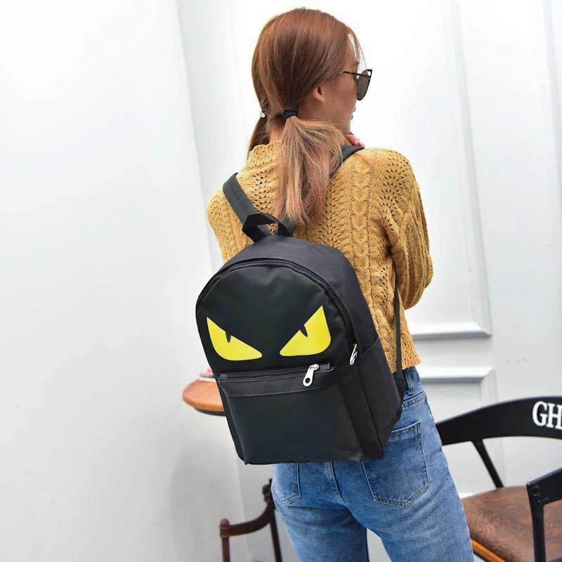 Balo nam nữ mắt mèo