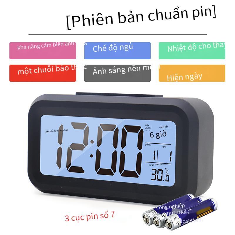 Phong cách mới nhất có thể sạc lại đồng hồ báo thức học sinh mới đồng hồ đầu giường báo thức điện tử thông minh phát sáng phim hoạt hình đồng hồ đặc biệt của trẻ em