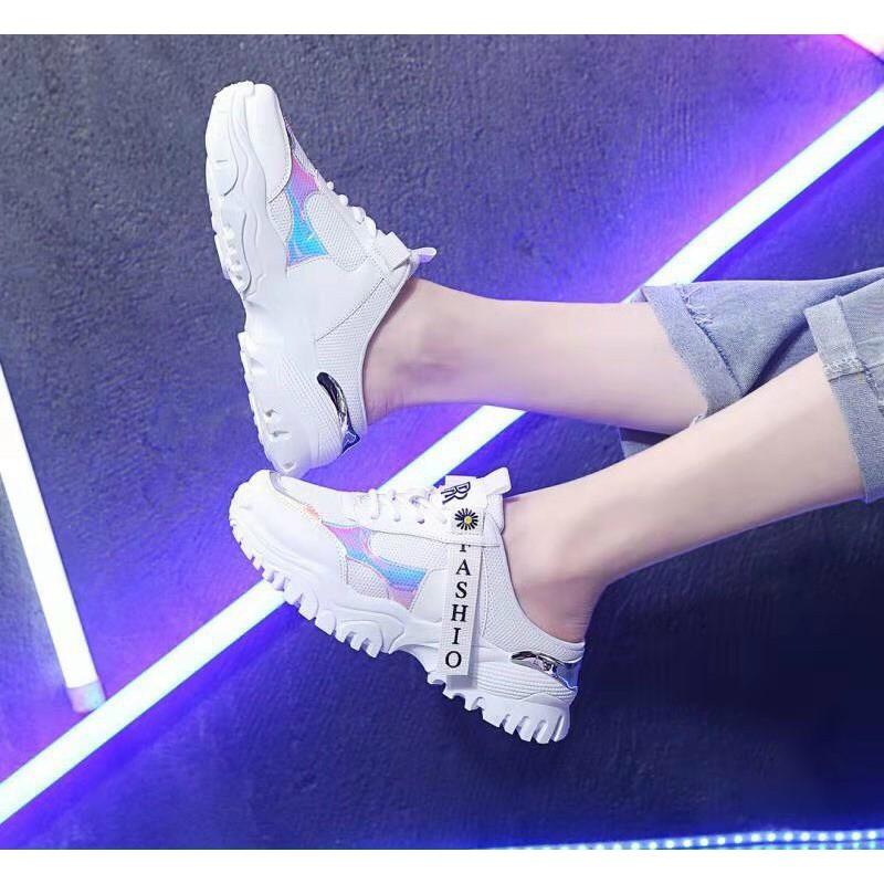 Sục Nữ ThểThao FASHON HOA CÚC Hót Trend 2021 Độn đế 5cm