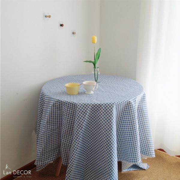 Khăn trải bàn kẻ caro Landecor TB561 - Xanh dương