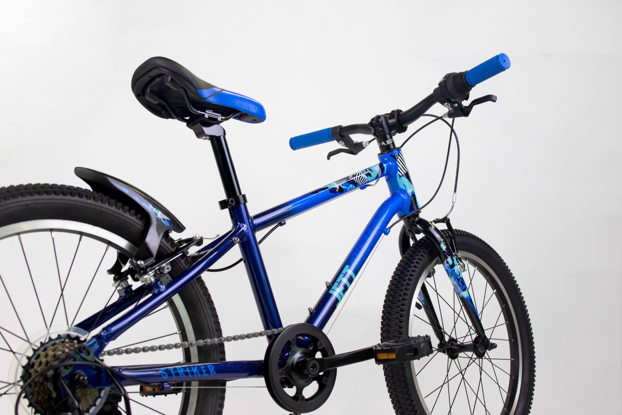 Xe đạp trẻ em bánh 20 inch Jett Striker 
