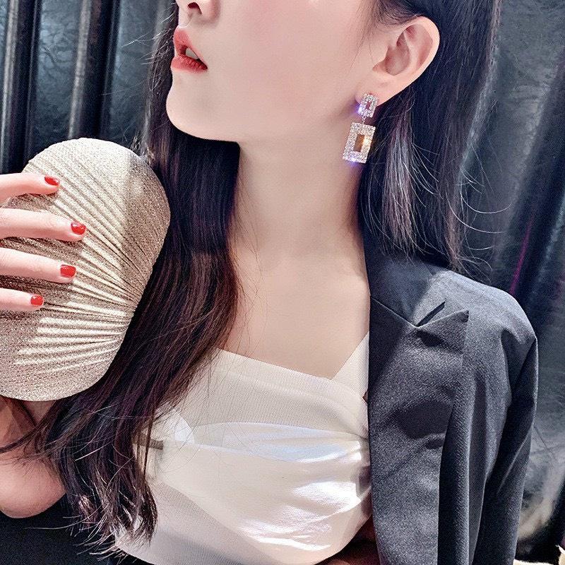 Bông tai nữ đính cườm VUO111