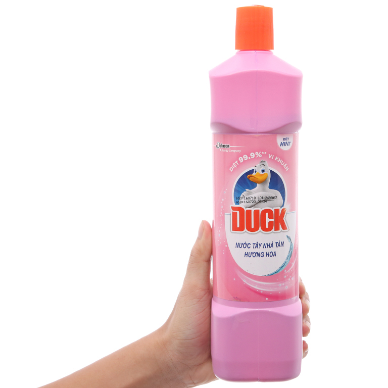 Chai Tẩy Rửa Nhà Tắm DUCK Hương Hoa 900ml