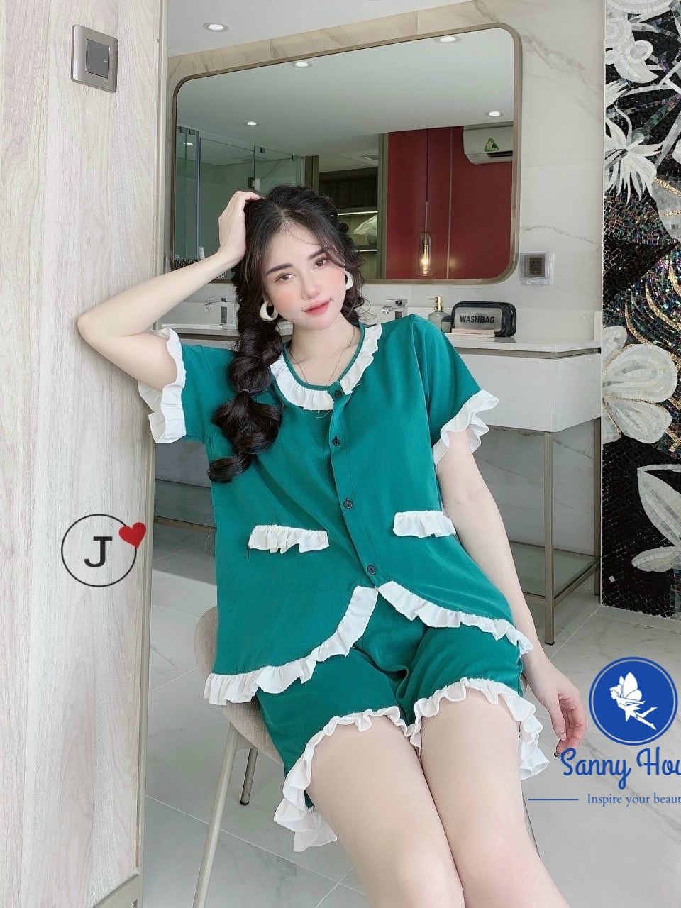 Bộ đồ ngủ bèo tay ngắn quần ngắn lụa mango loại 1 tiểu thơ