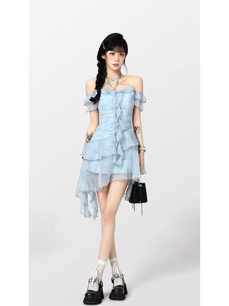 HOT LÀ EM CÓ NÈ- ĐẦM 2S RỚT VAI TUA RUA CỔ YẾM HOẠ TIẾT CÁCH ĐIỆU- PHONG CÁCH NHẸ NHÀNG, SANG TRỌNG, GỢI CẢM- HÀNG THIẾT KẾ LOẠI 1, ĐẸP TỪ CHẤT ĐẾN FORM