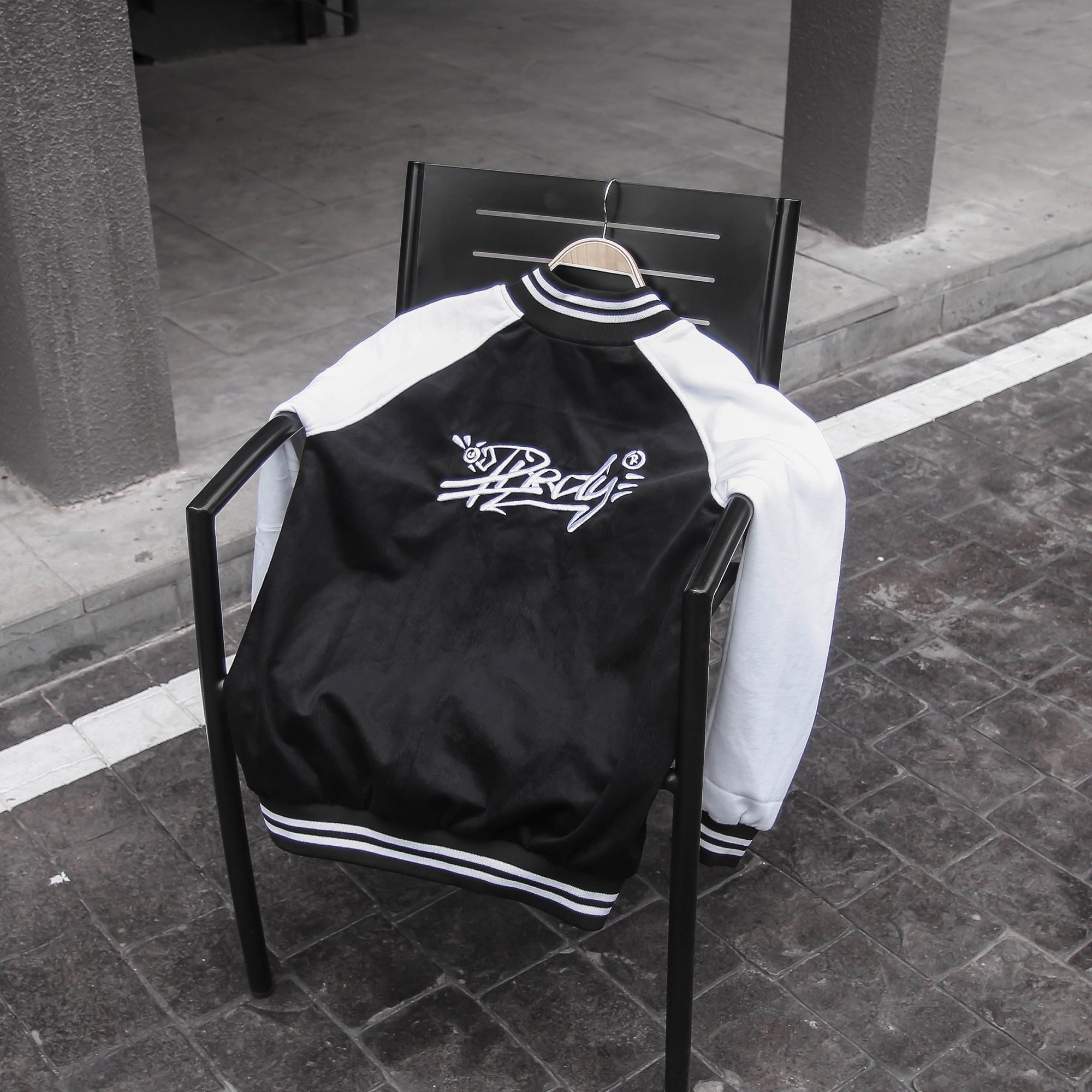 ÁO KHOÁC BIRDY BASIC VARSITY NHUNG JACKET - BLACK