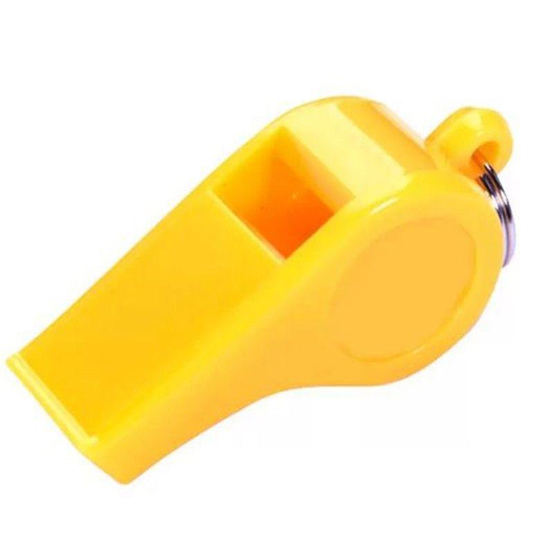 Còi nhựa, còi bóng đá