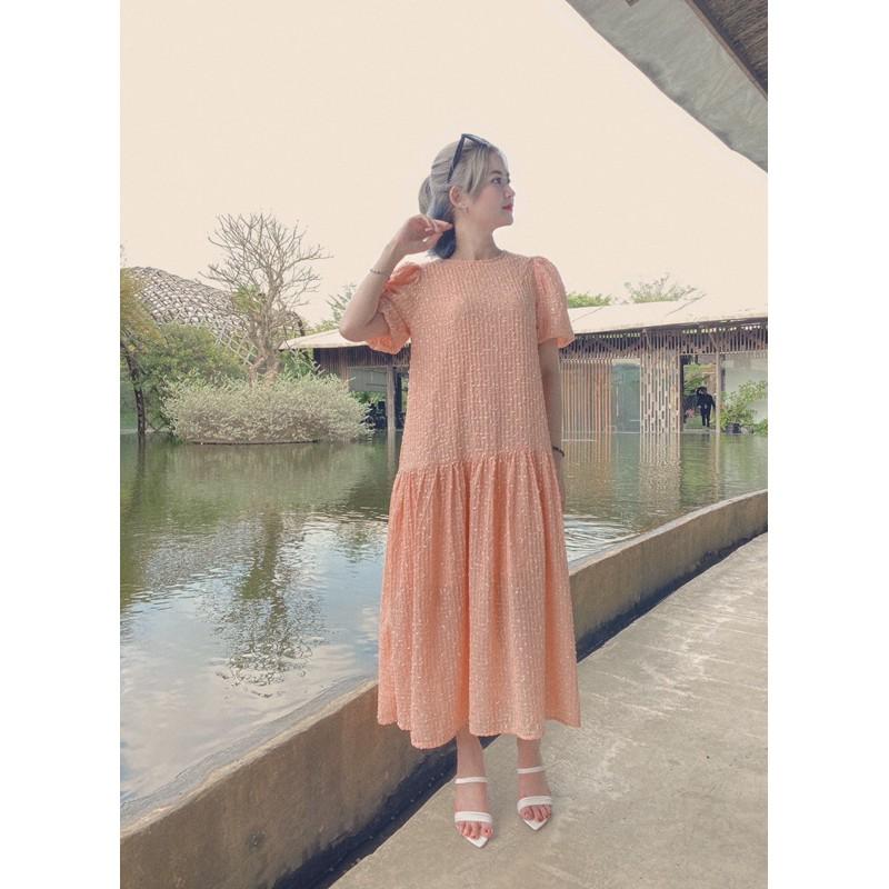 - Đầm ren kim cương form rộng suông dài
