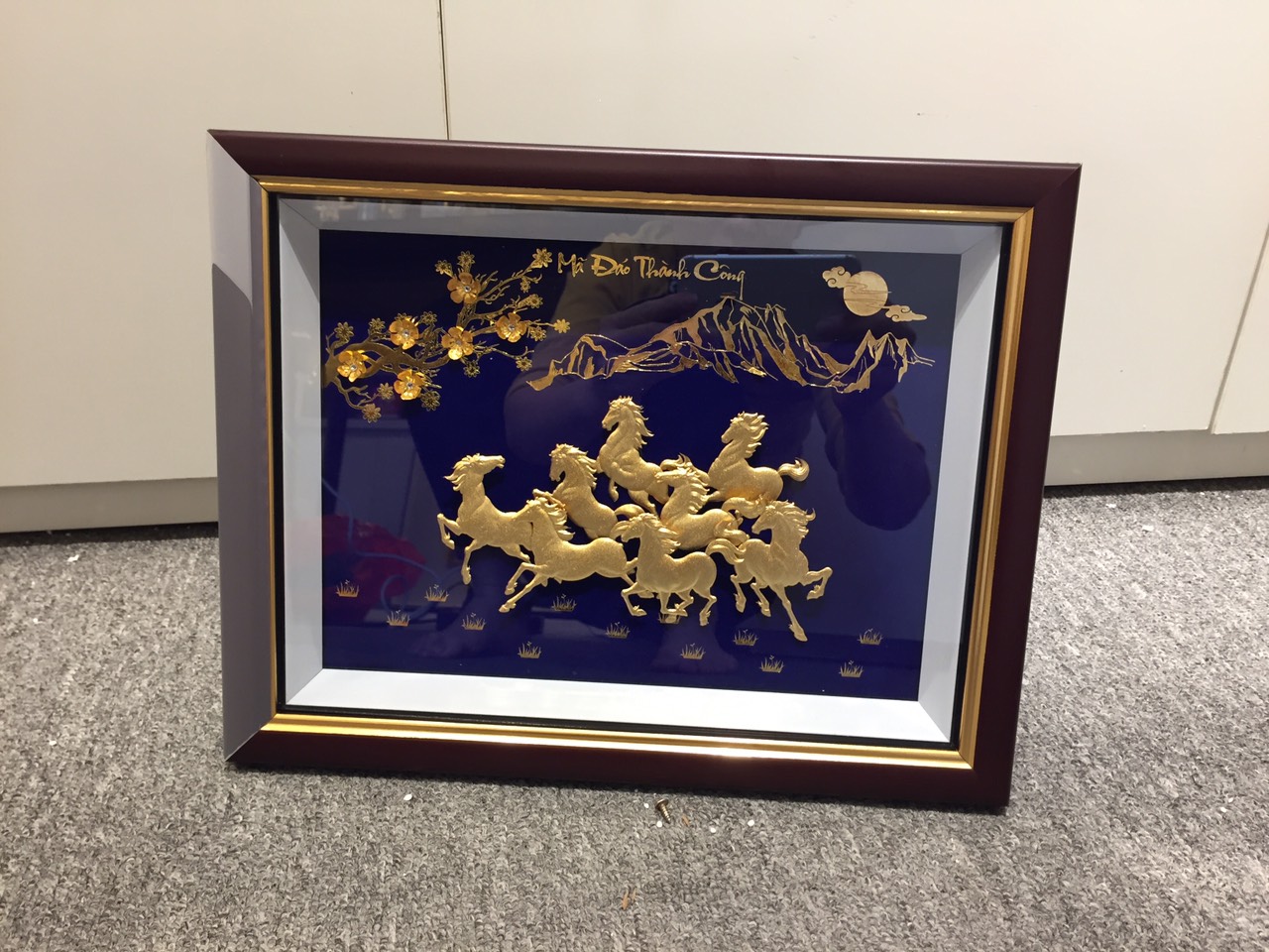 Bức Tranh Mã Đáo Thành Công Dát Vàng 24K