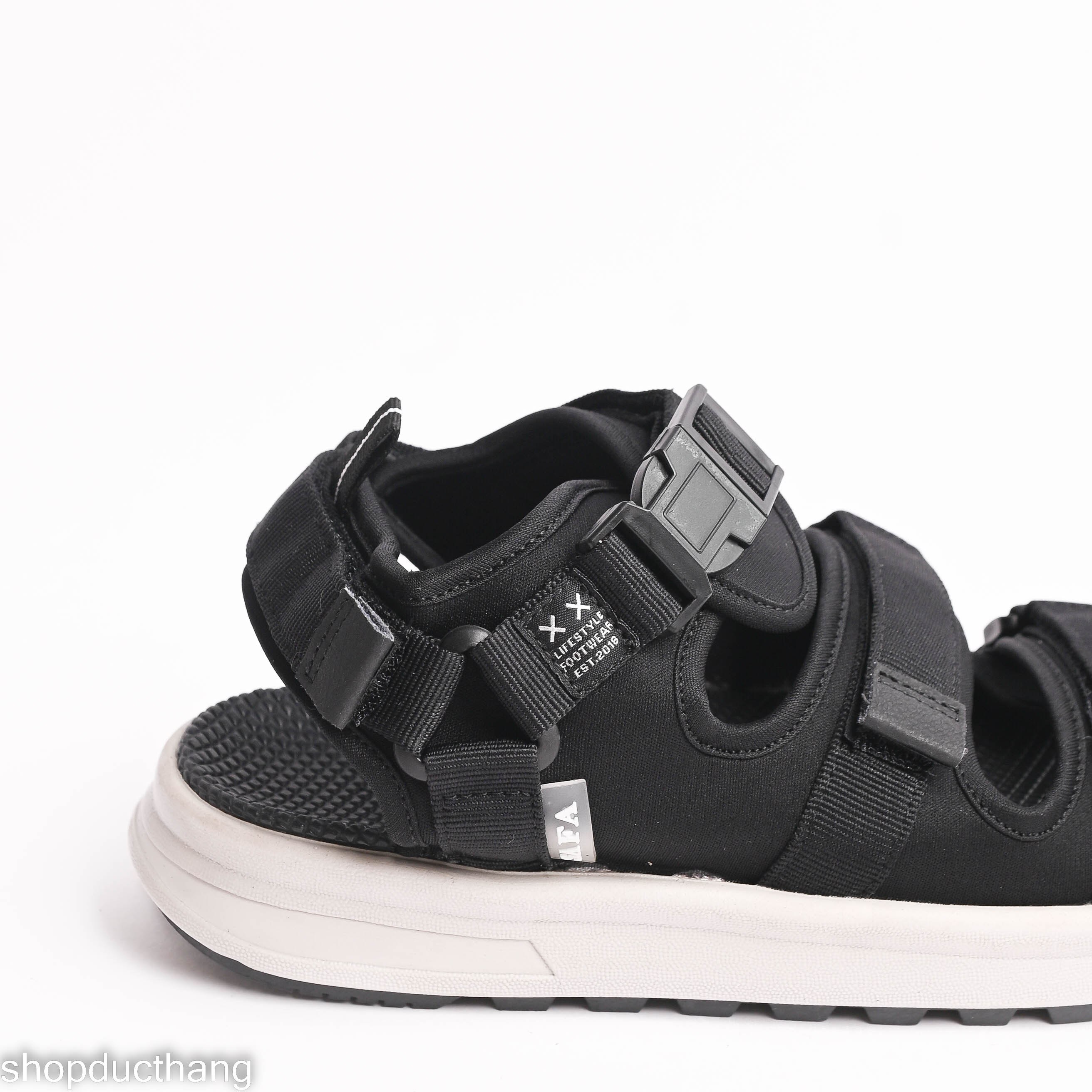 Sandal nam quai dù thời trang