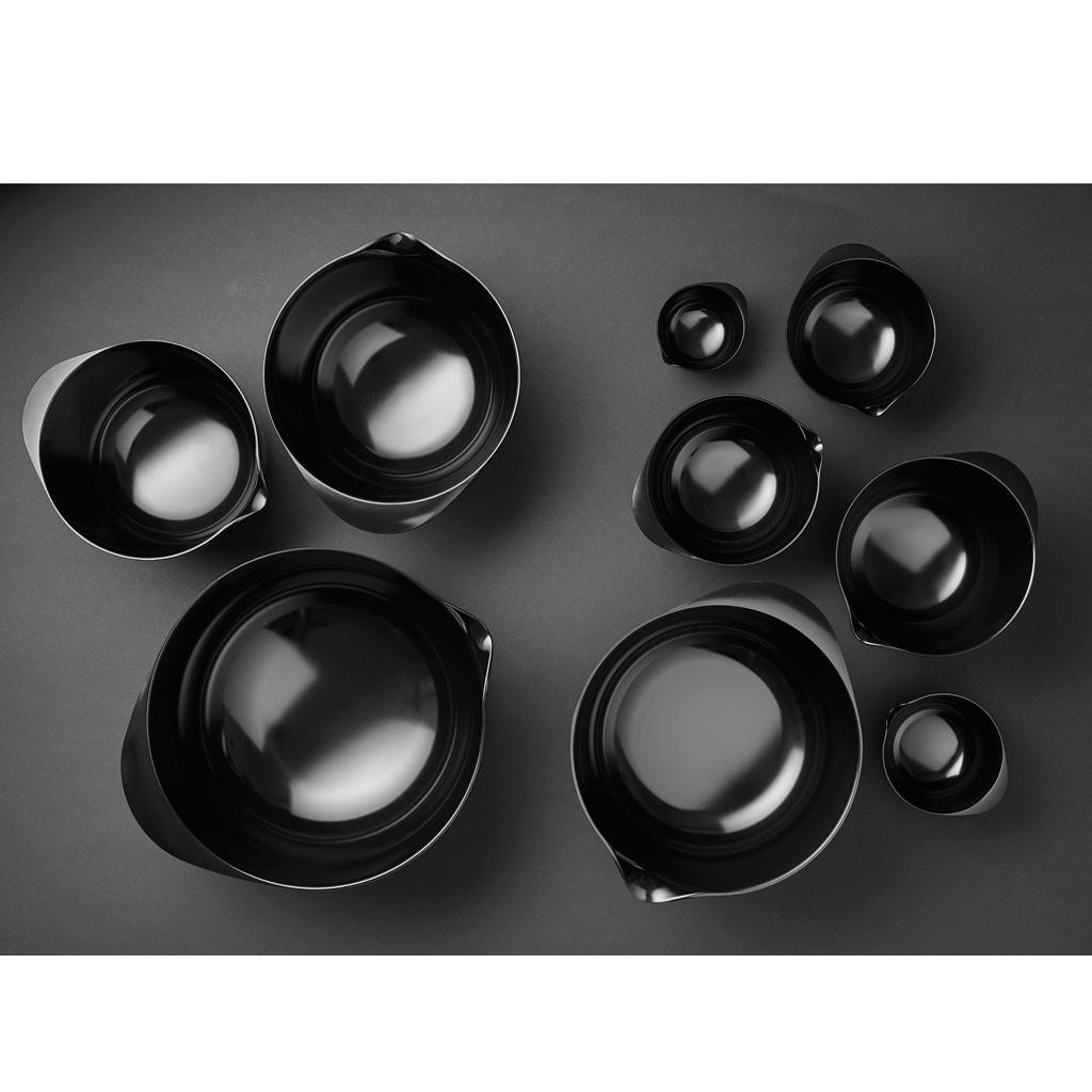 Âu trộn Rosti 5.0L màu đen. Nhãn Rosti Đan Mạch