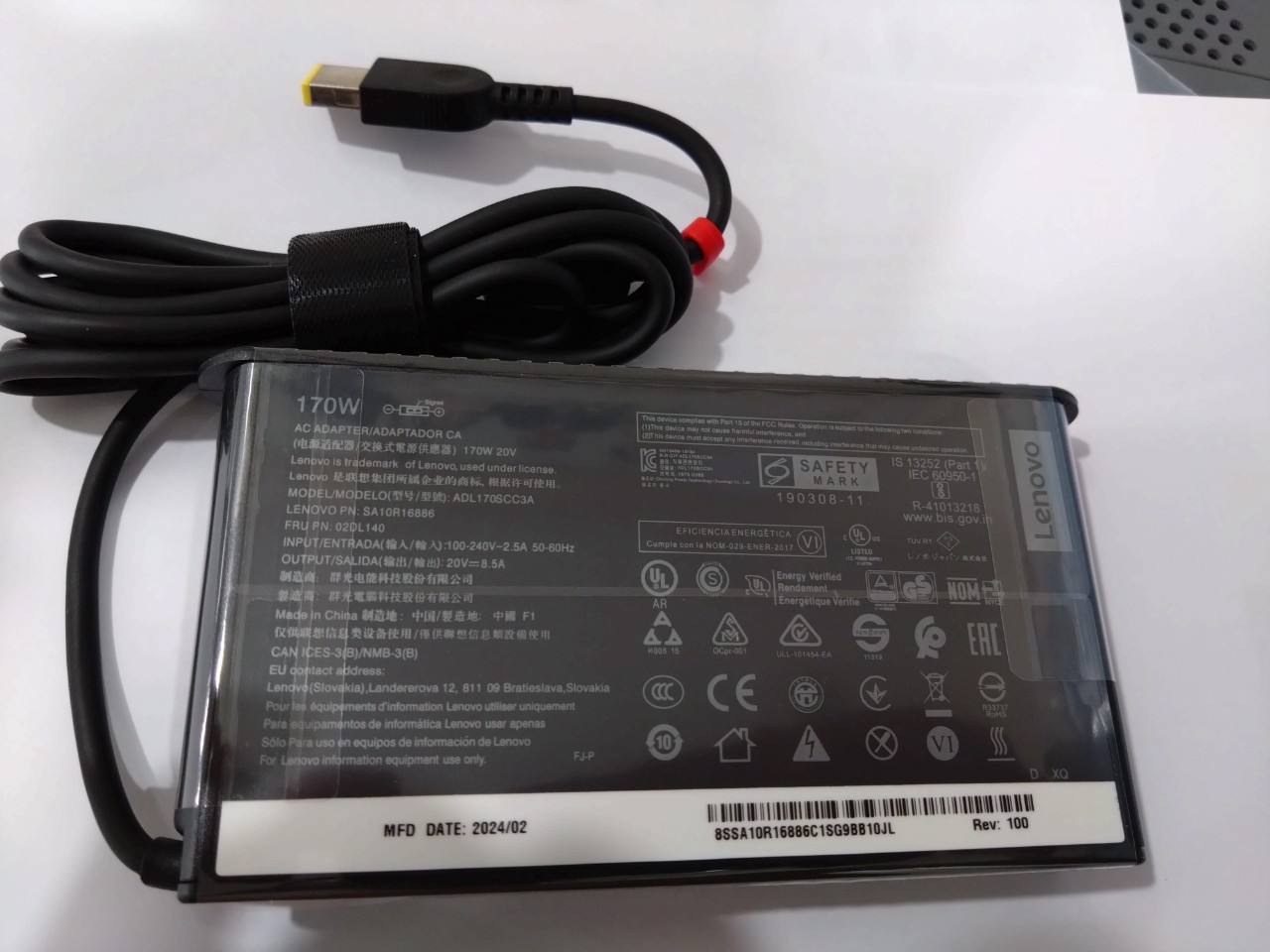 Sạc 170W dành cho Laptop ThinkPad Charger for Lenovo ThinkPad P1 GEN1 P15 P17 T15g T15p P16 P16v P15v ... hàng nhập khẩu