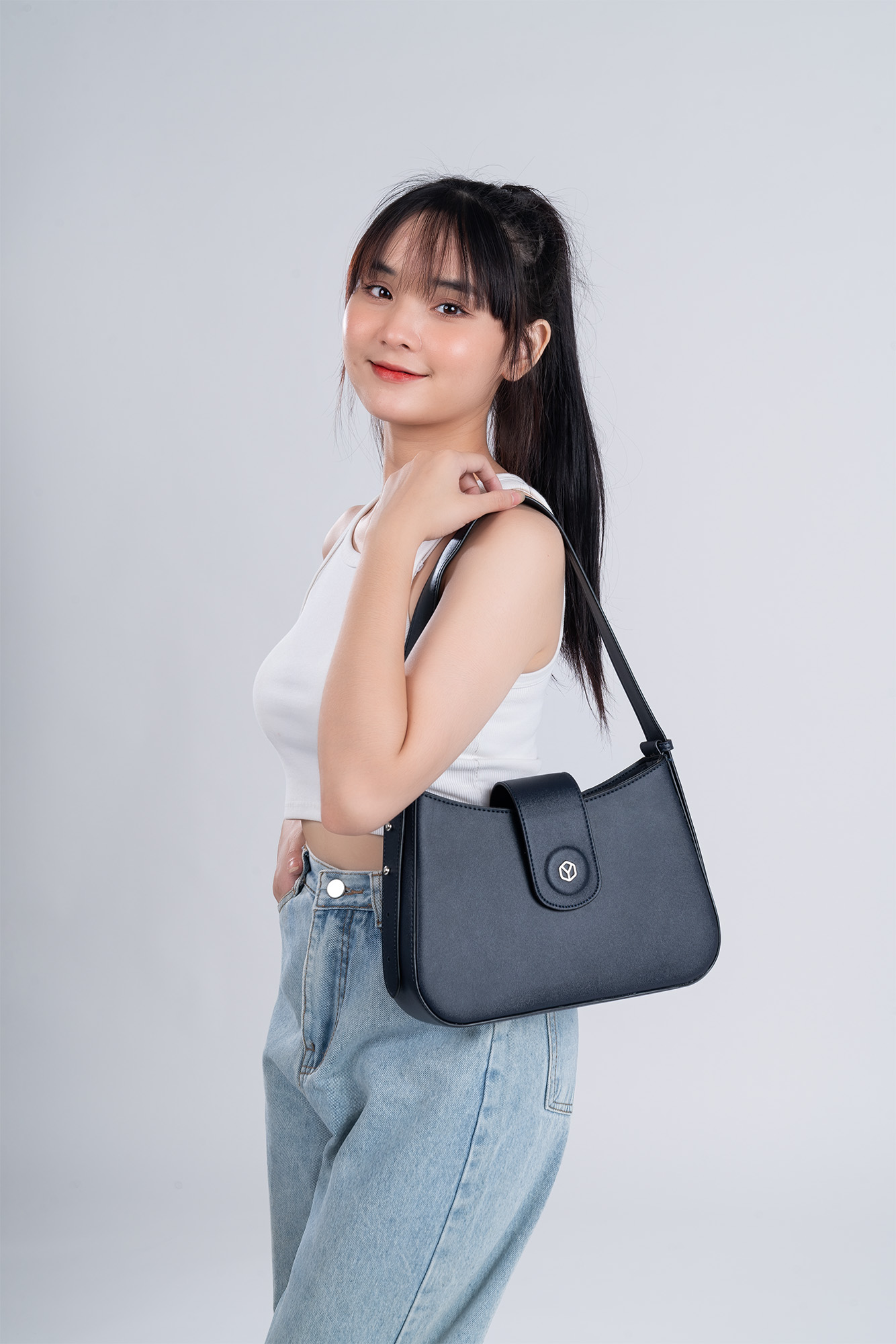 Túi Yuumy ( Thời trang nữ đi chơi, dự tiệc size 27 - Túi đeo vai da Seasand YN145 )