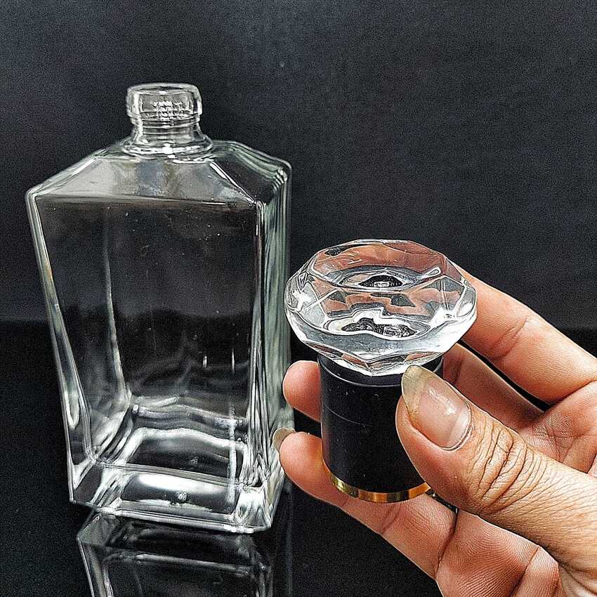 Bình Đựng Rượu Thủy Tinh 500ML hình hộp nắp đặc giác kim cương – Chai Đựng Rượu 500ML – Vỏ Chai Rượu Đẹp siêu trong