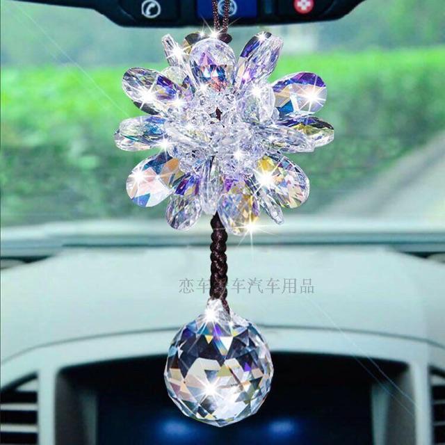 Dây treo xe ô tô pha lê phong thủy hoá sát mang bình an