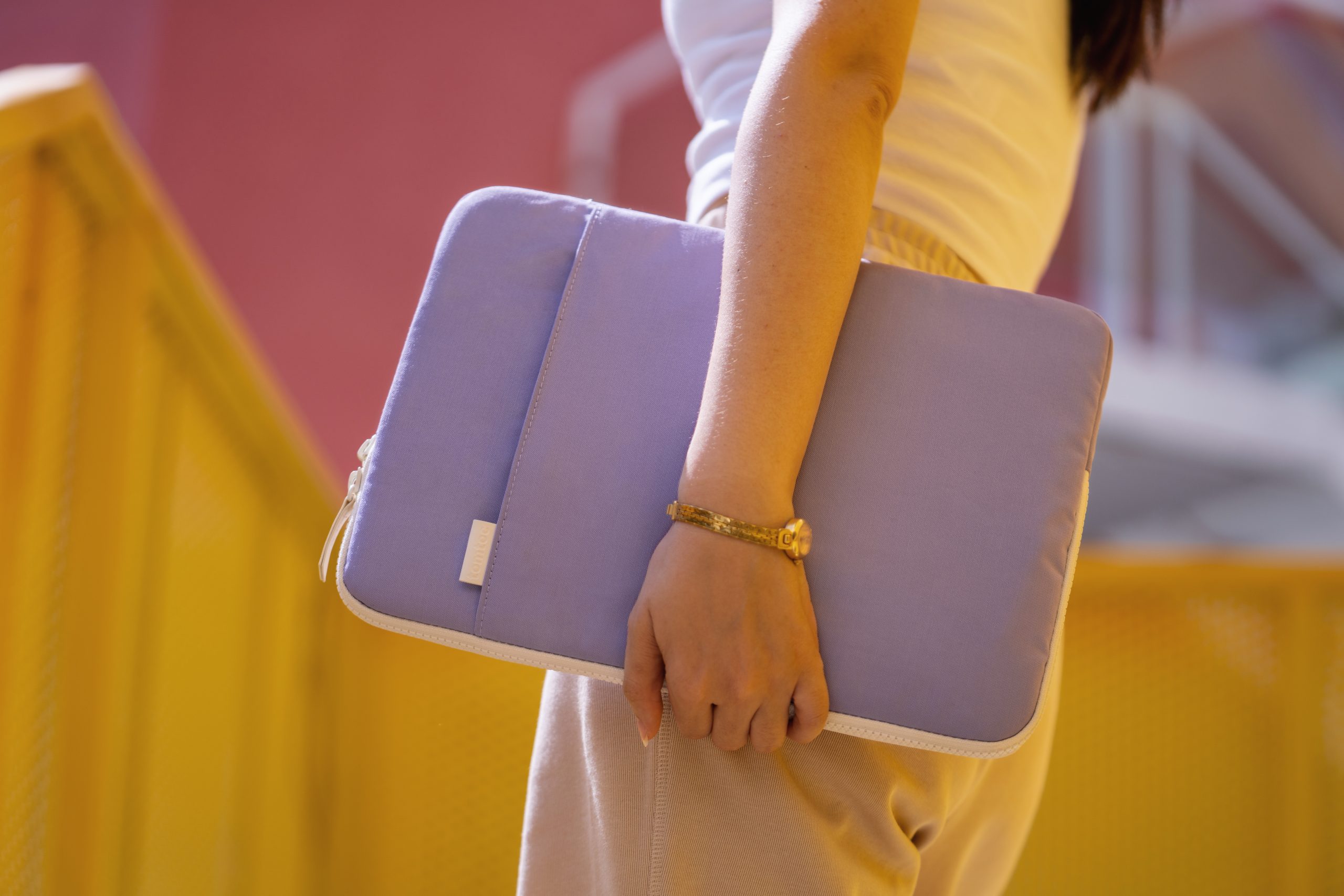 Túi Chống Sốc Tomtoc (USA) For Macbook Air/Pro 13inch Organized Corner Armor + Accessory Pouch A23 - Hàng Chính Hãng