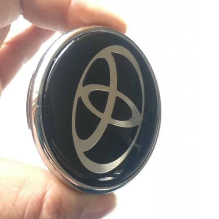 Logo chụp mâm, ốp lazang bánh xe ô tô Toyota đường kính 60mm