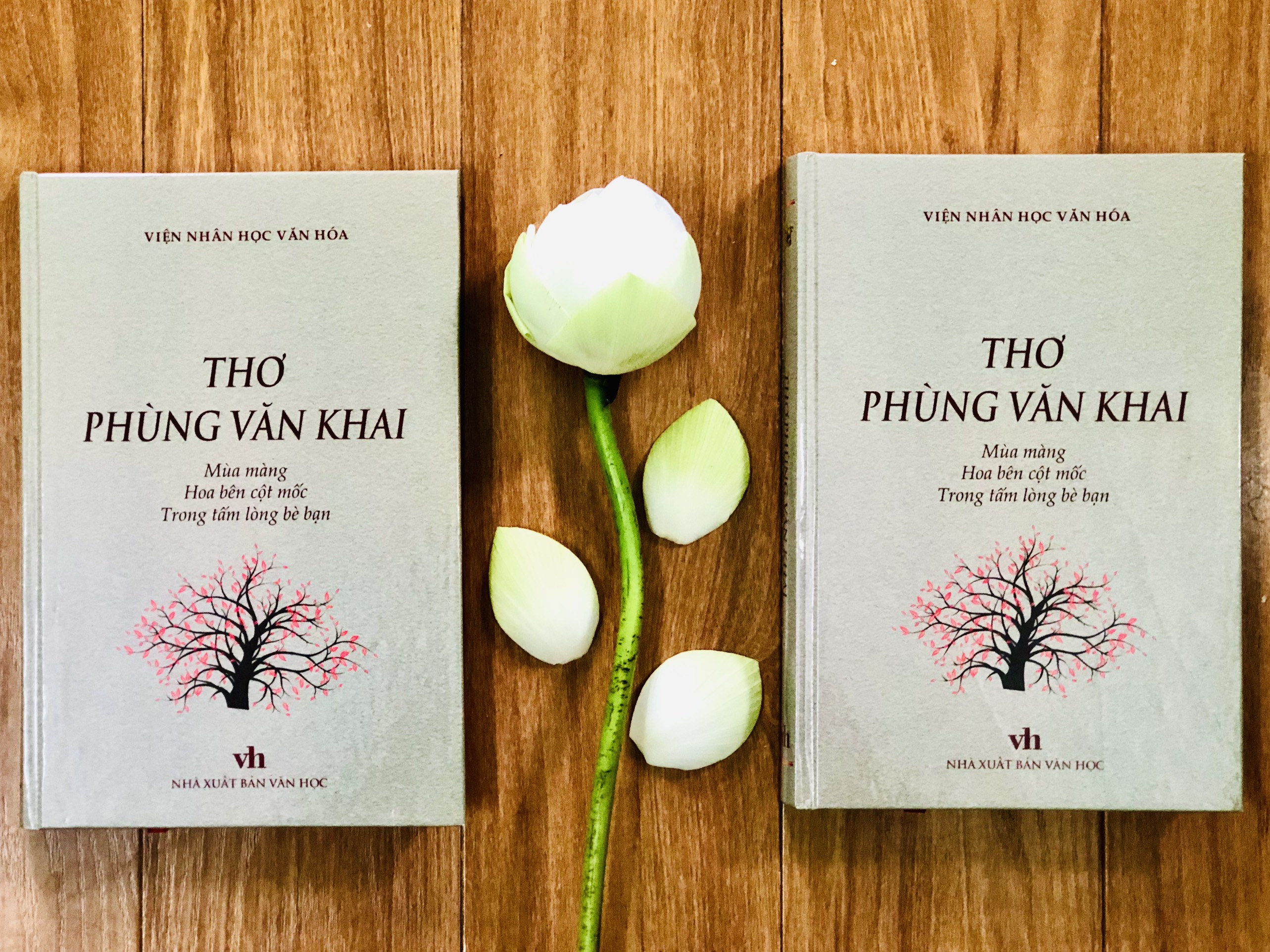 Thơ Phùng Văn Khai - bản bìa cứng