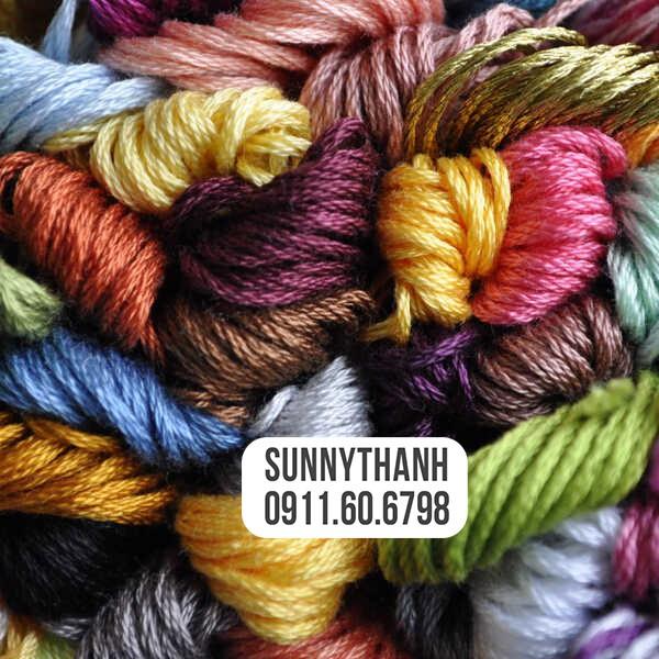 Hình ảnh Chỉ Thêu Cotton DMC độ bóng vừa phải, thêu tay, không phải màu, không lem màu SunnyThanh