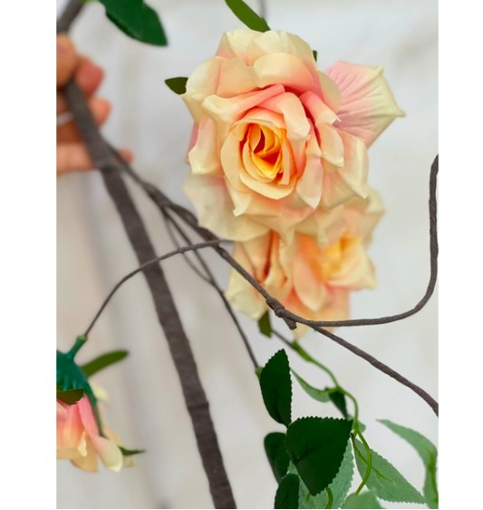 Dây leo hoa hồng cao cấp dài 1m7 dây leo giả trang trí ban công nội thất