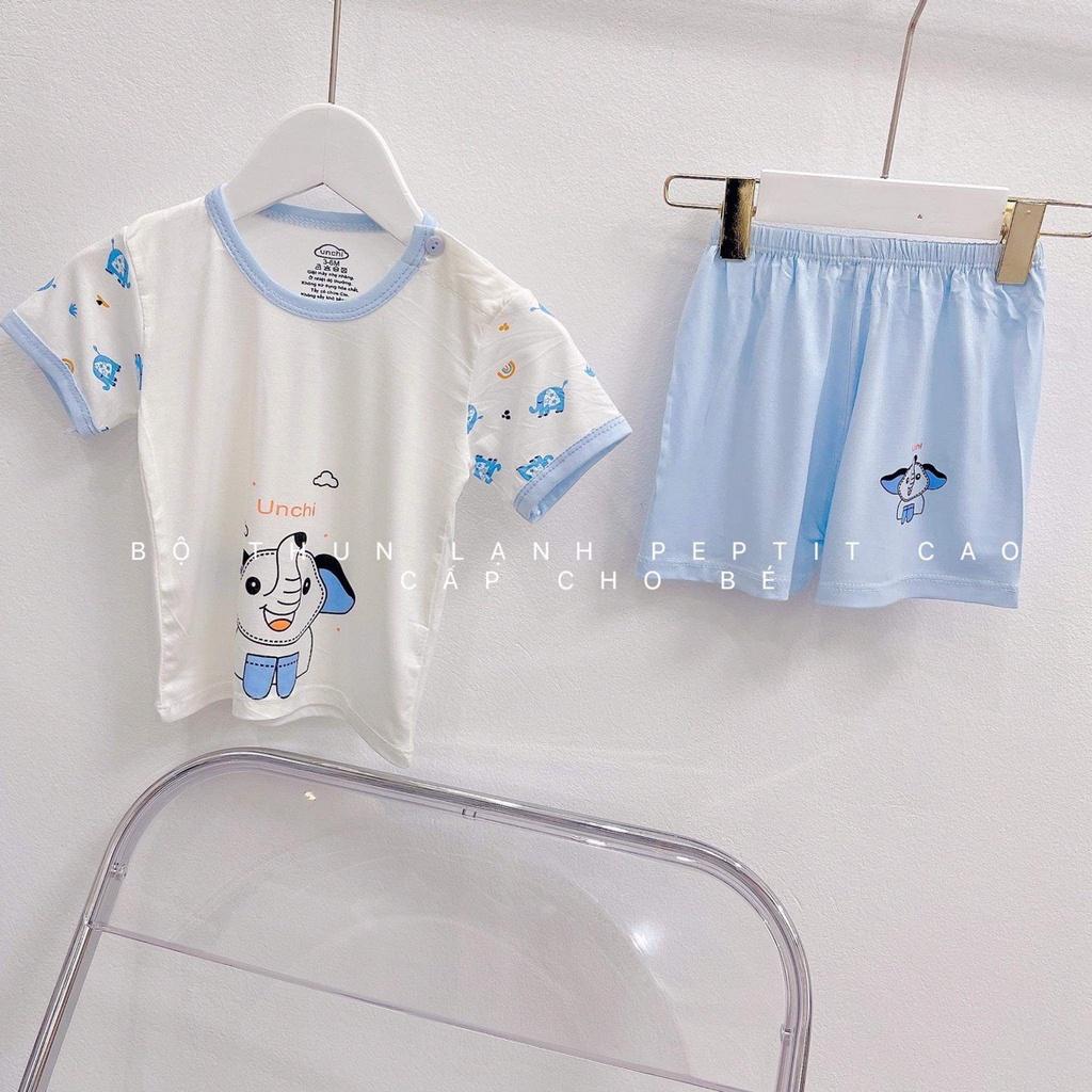 bộ ngắn unchi trắng hình chui đầu cài vai