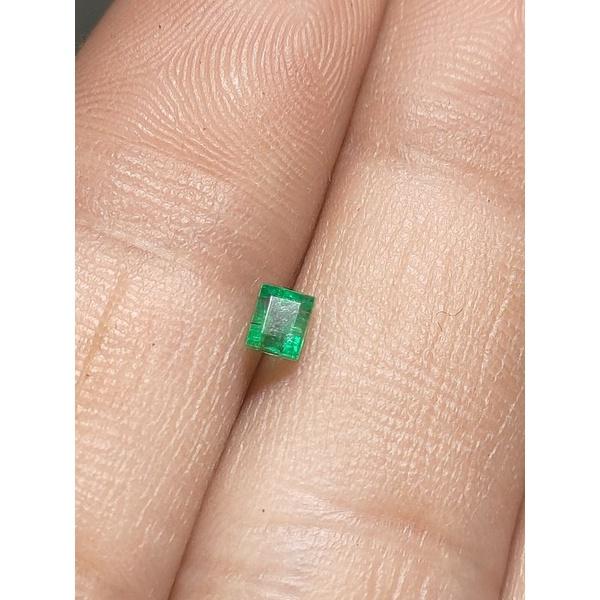 020 (6) L Hạt EMERALD LỤC BẢO yên bái (THIÊN NHIÊN)