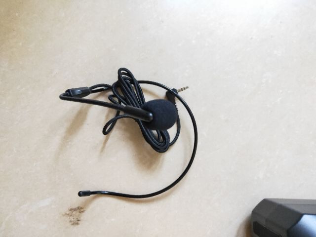 Loa trợ giảng karaoke Bluetooth mini YS-A29 (Tặng kèm micro không dây và micro trợ giảng)